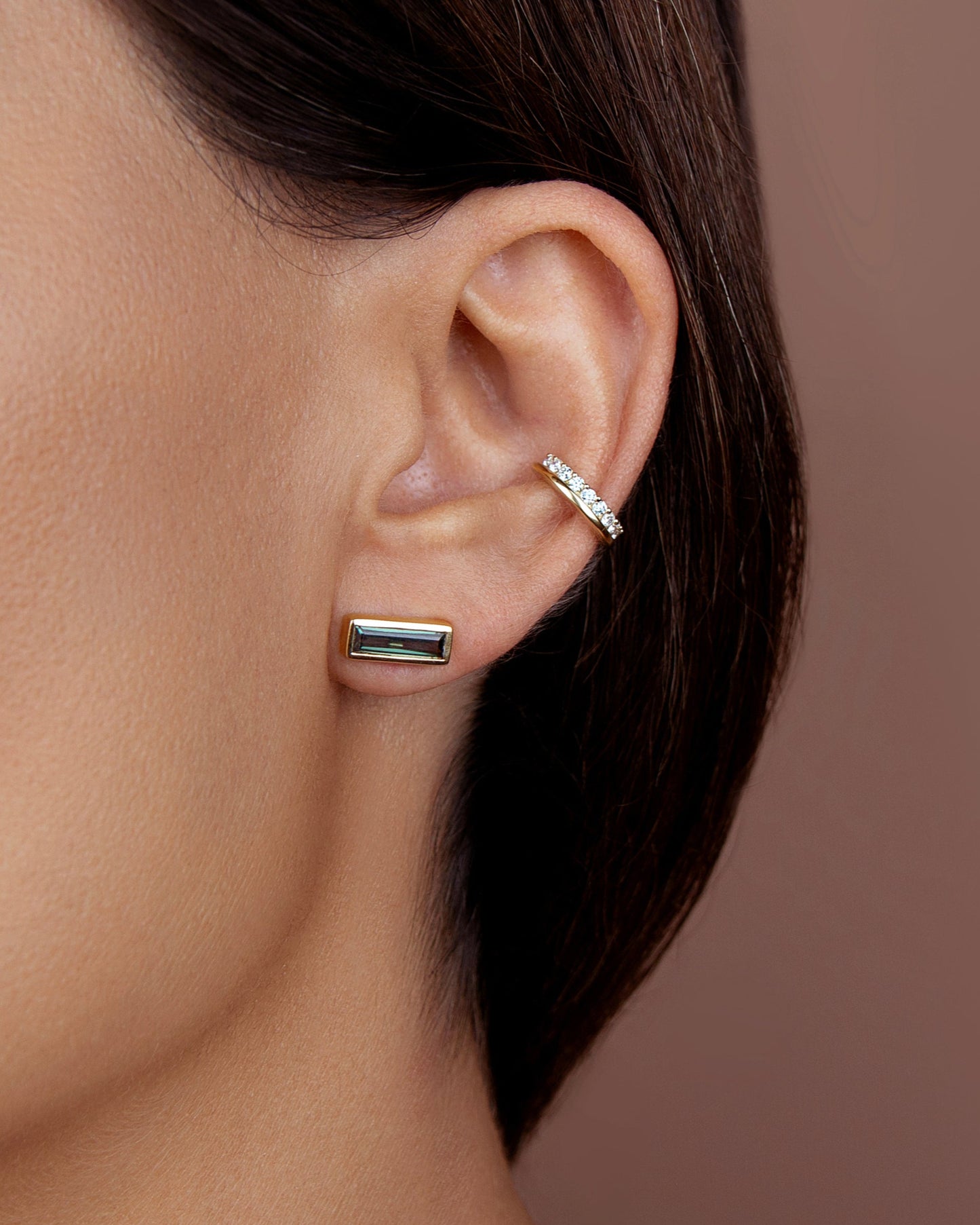 Linea Studs
