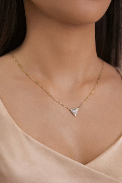 Aura Tria Necklace