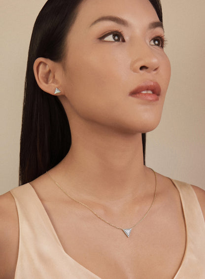 Aura Tria Necklace