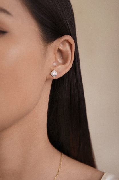 Aura Princesa Studs