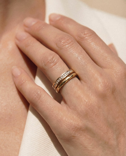 Lupa Stackable Ring