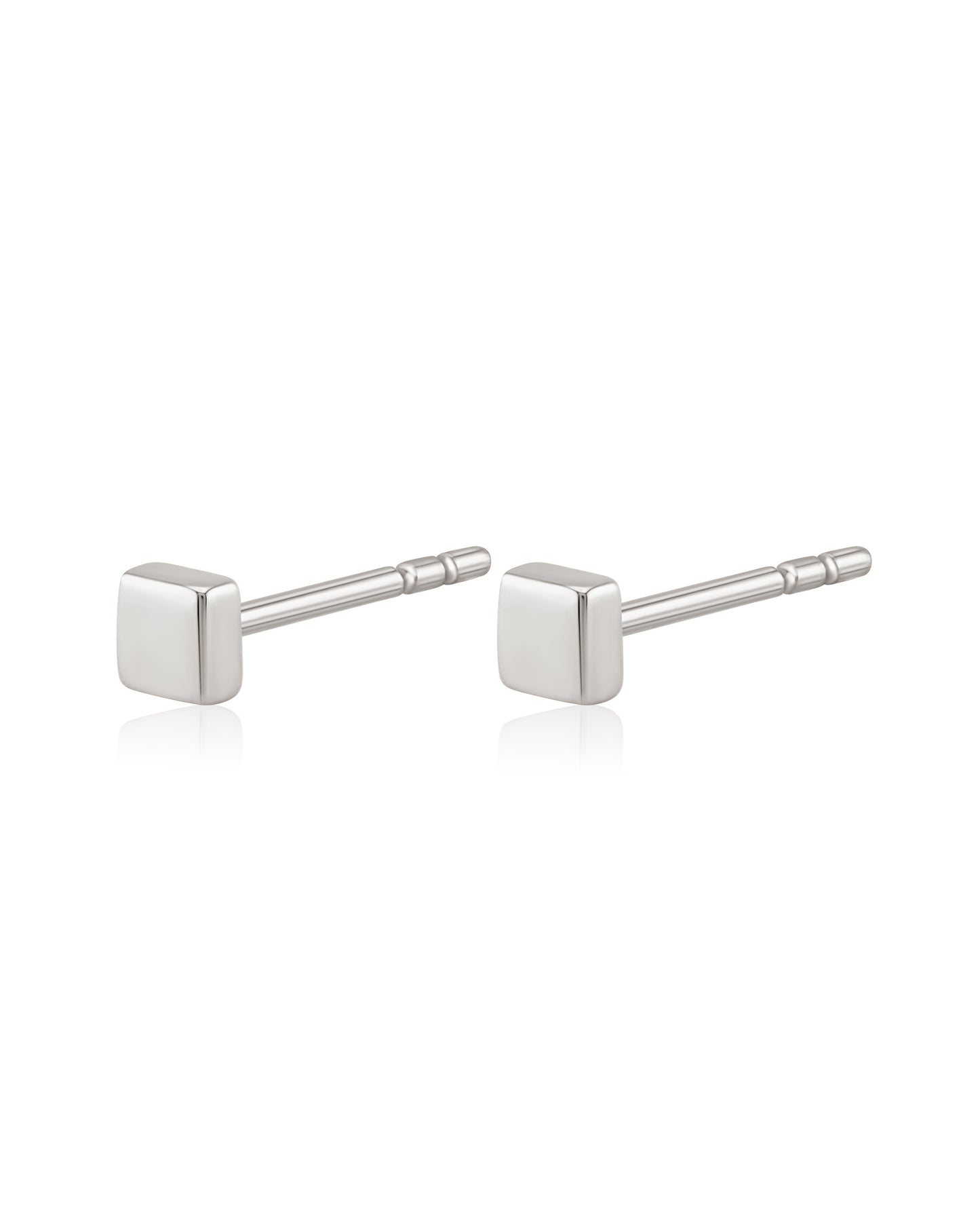 Oro Princesa Dainty Studs